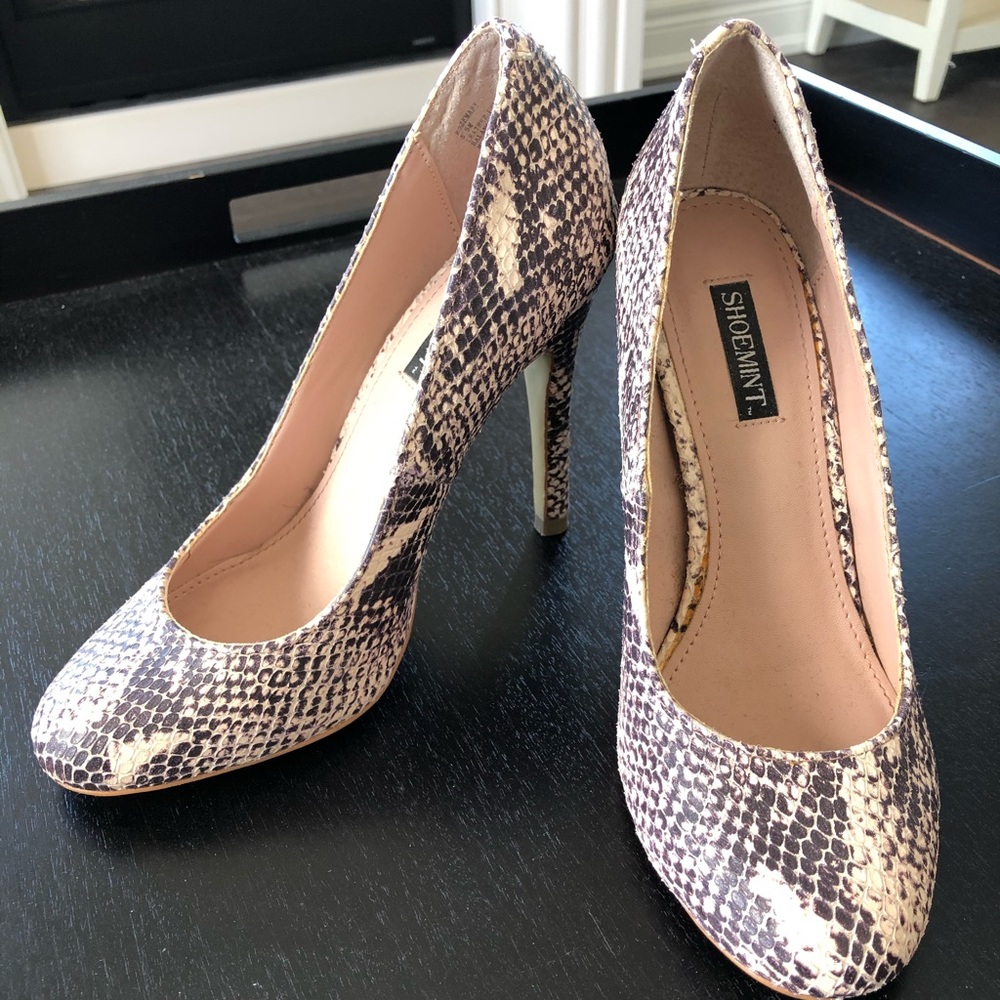 👠 3/$20 Heels